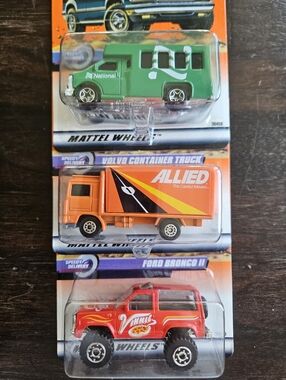 3 NWT 1999 Matchbox "Speedy Delivery" Vehicles